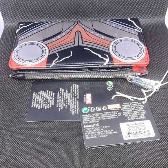 Loungefly Thor Wallet - Picture 6 of 8